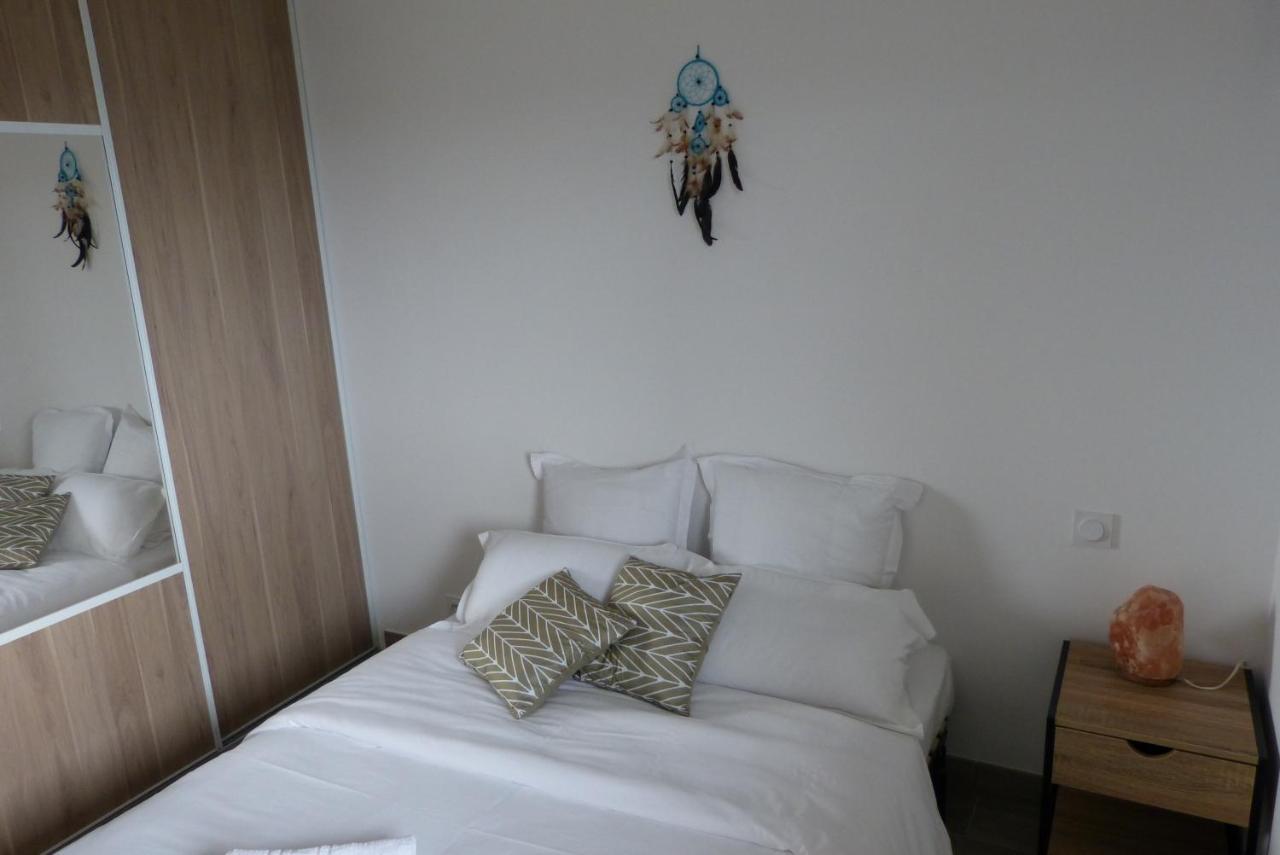 T3 Le Myrte Vue Mer & Montagne Idealement Situe Propriano  Exterior photo